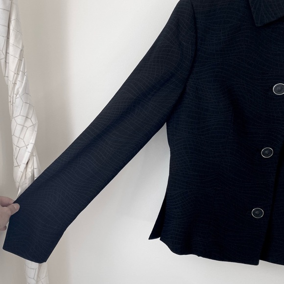 Versus Gianni Versace black blazer with line pattern - Picture 9 of 15